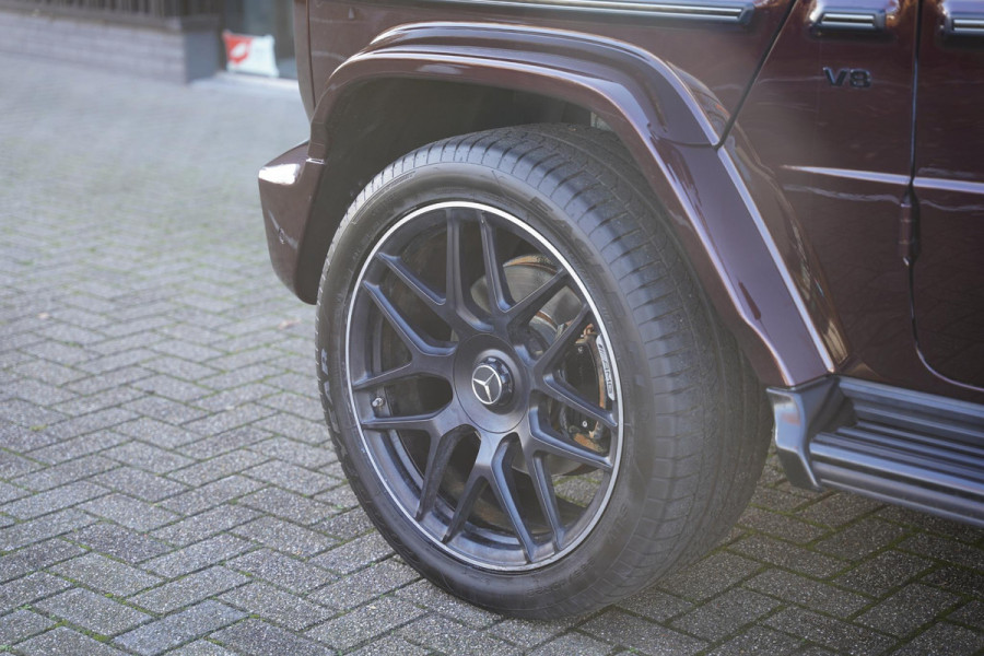 Mercedes-Benz G-Klasse 500 AMG / 22" / Rubeliet Red Metallic