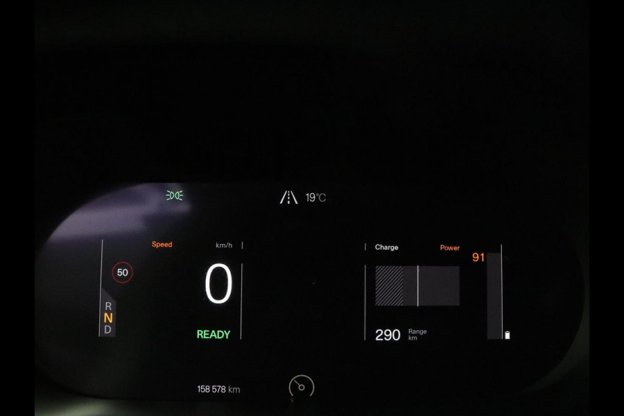 Polestar 2 Standard Range Single Motor 63kWh | SOH 89,4% | Stoelverwarming | Camera | Trekhaak | LED | Keyless |