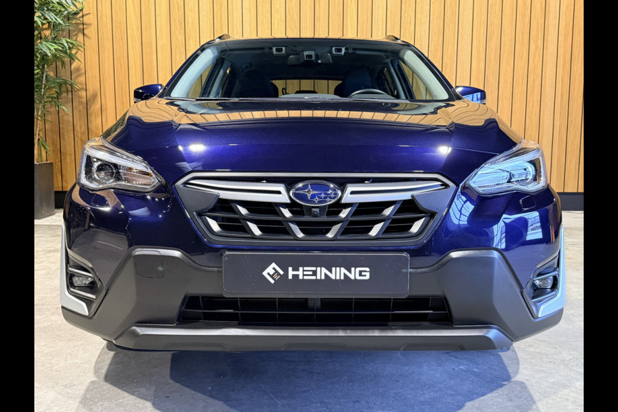 Subaru XV 2.0i e-BOXER Luxury Automaat | 4X4 | Adaptive-cruise | Navigatie | Apple-carplay Camera voor en achter | 49. 000 km met NAP