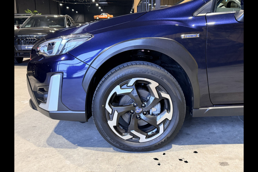 Subaru XV 2.0i e-BOXER Luxury Automaat | 4X4 | Adaptive-cruise | Navigatie | Apple-carplay Camera voor en achter | 49. 000 km met NAP