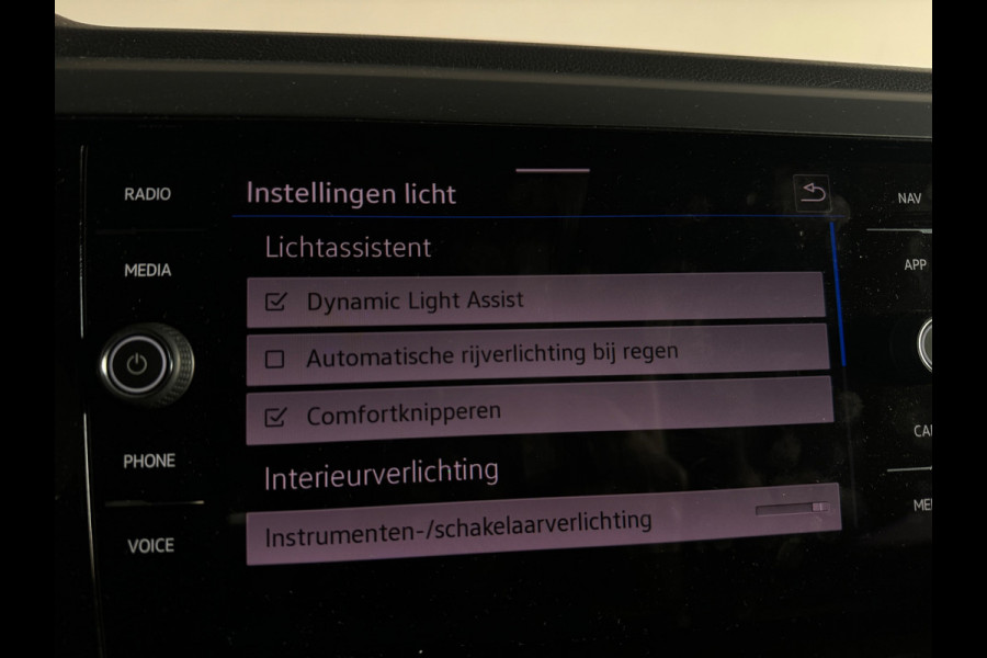 Volkswagen Taigo 1.0 TSI R-Line Keyless|Camera|ACC|Sfeer|IQ