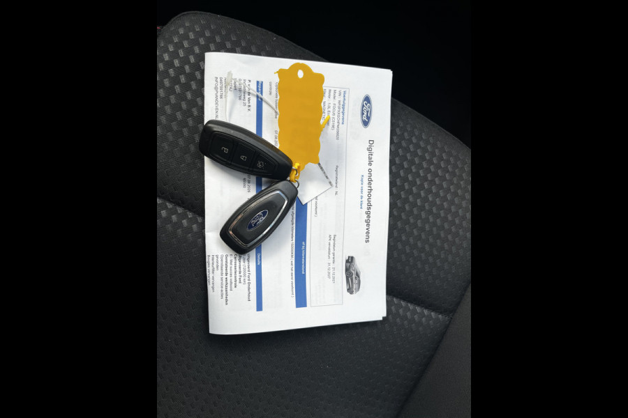 Ford FOCUS Wagon 1.0 EcoBoost ST Line X Business 125pk/92kW 6-bak