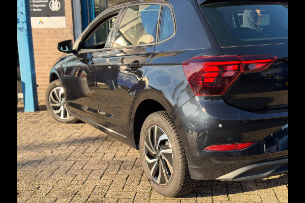 Volkswagen Polo 1.0 TSI Style 2022 ZWART NAVI CLIMA LM NAP!