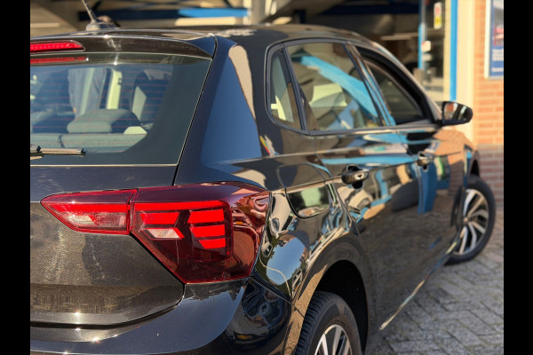 Volkswagen Polo 1.0 TSI Style 2022 ZWART NAVI CLIMA LM NAP!