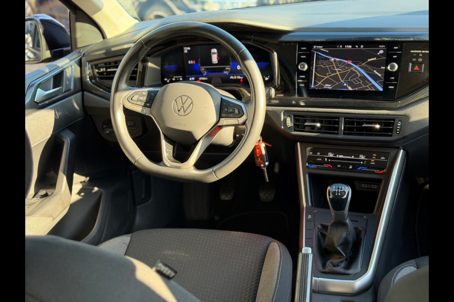 Volkswagen Polo 1.0 TSI Style 2022 ZWART NAVI CLIMA LM NAP!