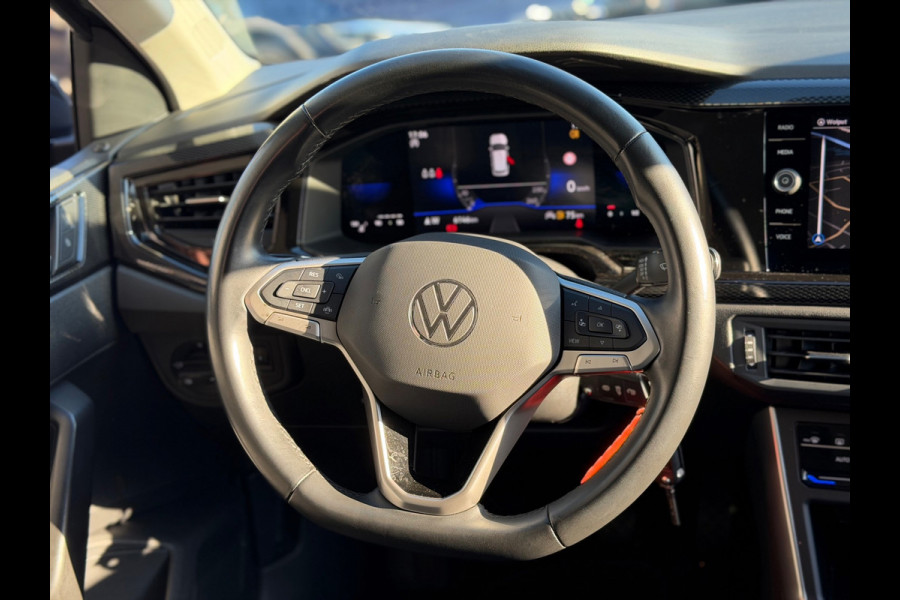 Volkswagen Polo 1.0 TSI Style 2022 ZWART NAVI CLIMA LM NAP!