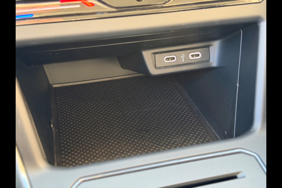 Volkswagen Polo 1.0 TSI Style 2022 ZWART NAVI CLIMA LM NAP!