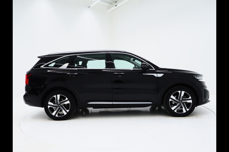 Kia Sorento 1.6 T-GDI Plug-in Hybrid 4WD DynamicLine 7p. | Leder | Trekhaak | Keyless | Adaptive Cruise | Camera | Dodehoek | Carplay
