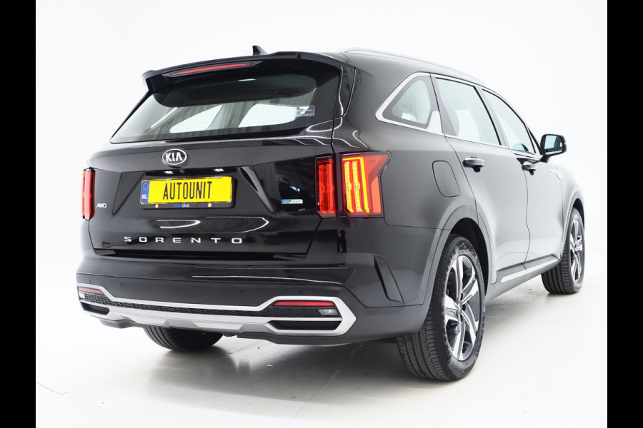 Kia Sorento 1.6 T-GDI Plug-in Hybrid 4WD DynamicLine 7p. | Leder | Trekhaak | Keyless | Adaptive Cruise | Camera | Dodehoek | Carplay