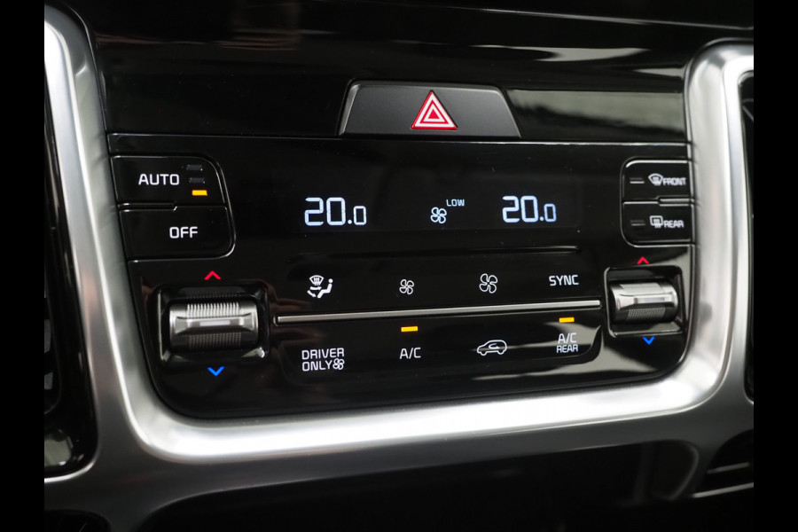 Kia Sorento 1.6 T-GDI Plug-in Hybrid 4WD DynamicLine 7p. | Leder | Trekhaak | Keyless | Adaptive Cruise | Camera | Dodehoek | Carplay