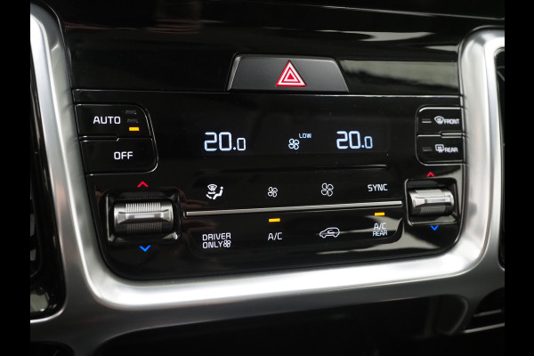Kia Sorento 1.6 T-GDI Plug-in Hybrid 4WD DynamicLine 7p. | Leder | Trekhaak | Keyless | Adaptive Cruise | Camera | Dodehoek | Carplay