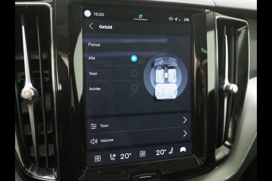 Volvo XC60 2.0 T6 Plug-in hybrid AWD Long Range | Panoramadak | Leder | Keyless | Camera | Stoel/stuurverwarming | Carplay