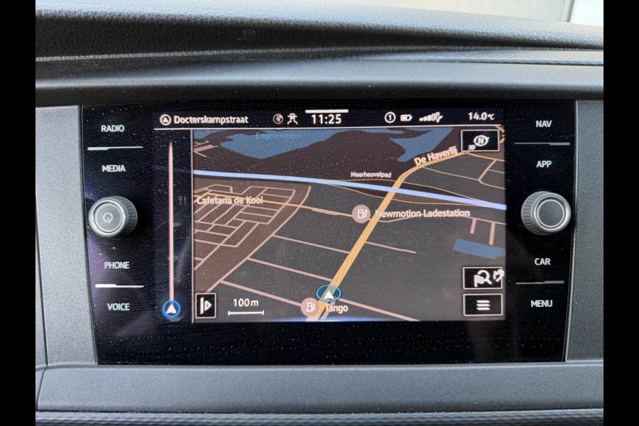 Volkswagen Transporter 2.0 TDI 150PK Euro 6 L2H1 Autmaat/Apple Carplay/Camera