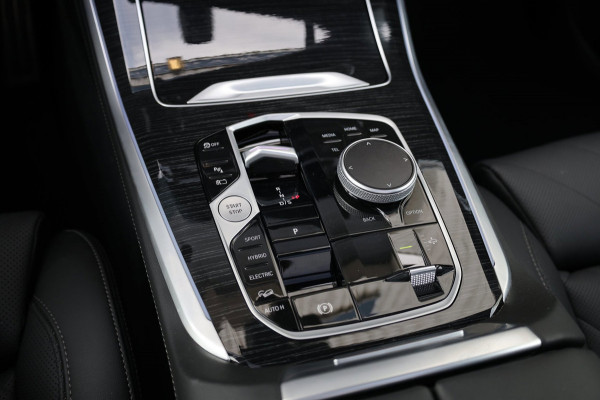 BMW X5 XDrive50e M-Sport BTW/LASER/VIRTUAL/SFEER/LUCHT/LEER+S.VERWARMING+MEMORY/22" LMV/360/ACC/ECC/12 MND GARANTIE!