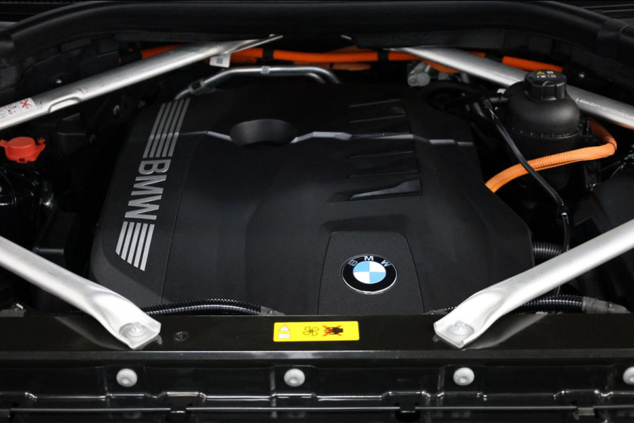 BMW X5 XDrive50e M-Sport BTW/LASER/VIRTUAL/SFEER/LUCHT/LEER+S.VERWARMING+MEMORY/22" LMV/360/ACC/ECC/12 MND GARANTIE!