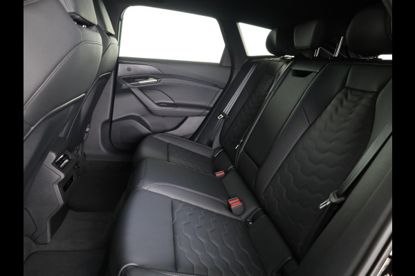 Audi A6 Avant e-tron S edition 83 kWh 286 pk Auto is per januari 2027 beschikbaar | Trekhaak, elektr. wegklapbaar | Sportstoel leder zwart | Optiekpakket zwart-glanzend | Privacy glas | S-line interieur