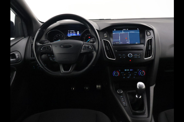 Ford FOCUS Wagon 1.0 ST-LINE + 19 INCH RS LMV | SPORTUITLAAT | TREKHAAK | APPLE CARPLAY | NAVIGATIE