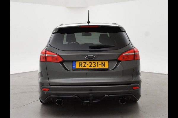 Ford FOCUS Wagon 1.0 ST-LINE + 19 INCH RS LMV | SPORTUITLAAT | TREKHAAK | APPLE CARPLAY | NAVIGATIE