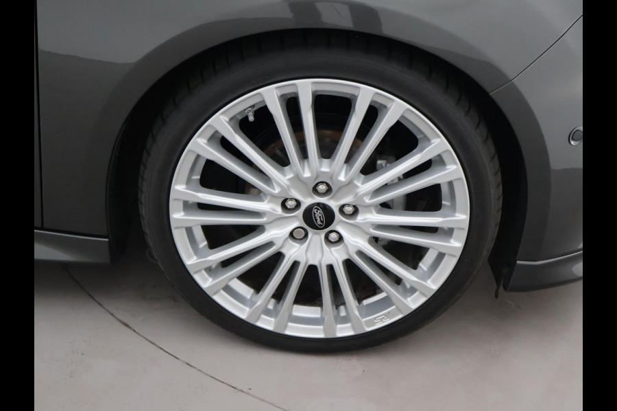 Ford FOCUS Wagon 1.0 ST-LINE + 19 INCH RS LMV | SPORTUITLAAT | TREKHAAK | APPLE CARPLAY | NAVIGATIE