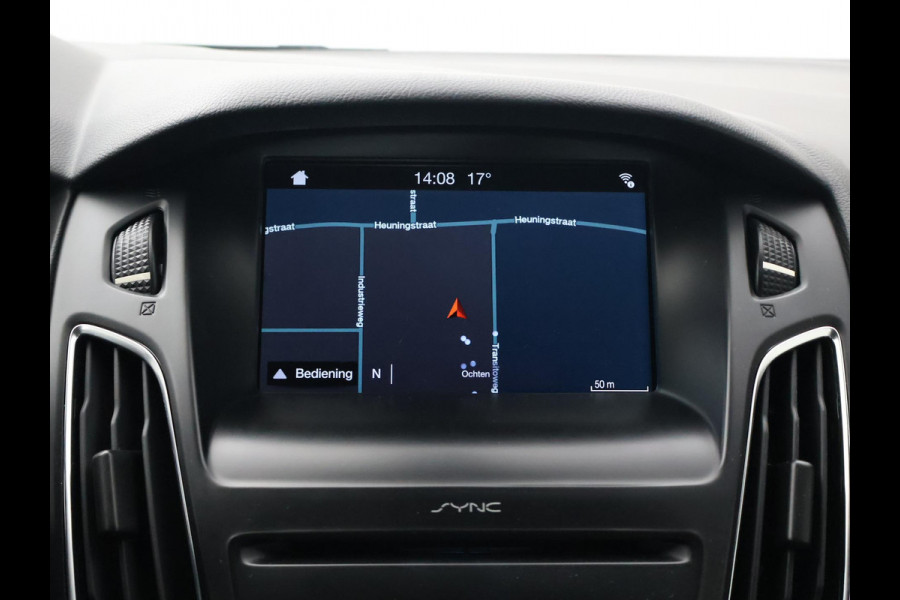 Ford FOCUS Wagon 1.0 ST-LINE + 19 INCH RS LMV | SPORTUITLAAT | TREKHAAK | APPLE CARPLAY | NAVIGATIE