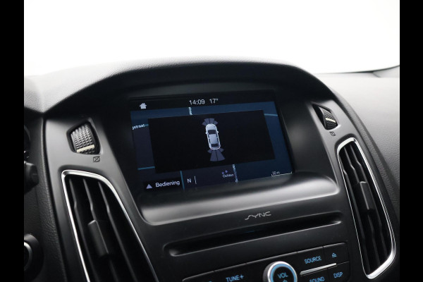 Ford FOCUS Wagon 1.0 ST-LINE + 19 INCH RS LMV | SPORTUITLAAT | TREKHAAK | APPLE CARPLAY | NAVIGATIE