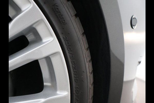 Ford FOCUS Wagon 1.0 ST-LINE + 19 INCH RS LMV | SPORTUITLAAT | TREKHAAK | APPLE CARPLAY | NAVIGATIE