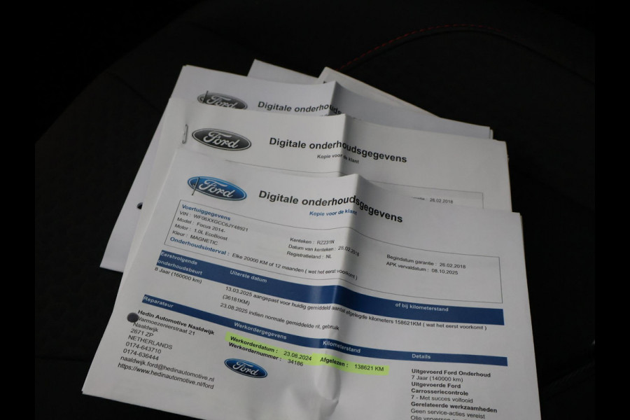 Ford FOCUS Wagon 1.0 ST-LINE + 19 INCH RS LMV | SPORTUITLAAT | TREKHAAK | APPLE CARPLAY | NAVIGATIE
