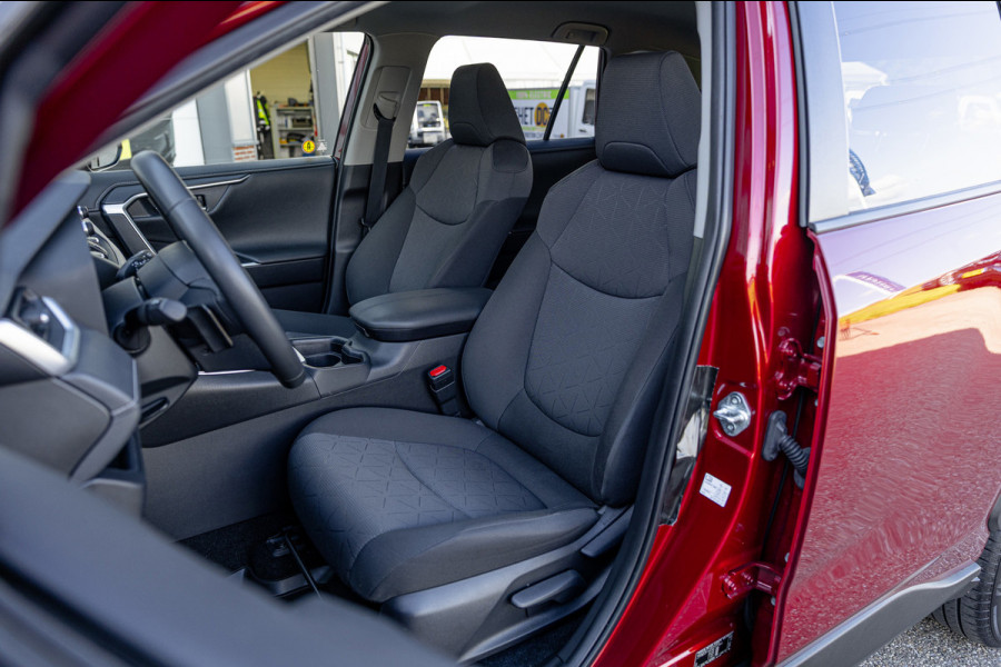 Toyota RAV4 2.5 Hybrid Dynamic / 63dkm NAP / Trekhaak / Navigatie / Camera / Adaptieve Cruise / Climate