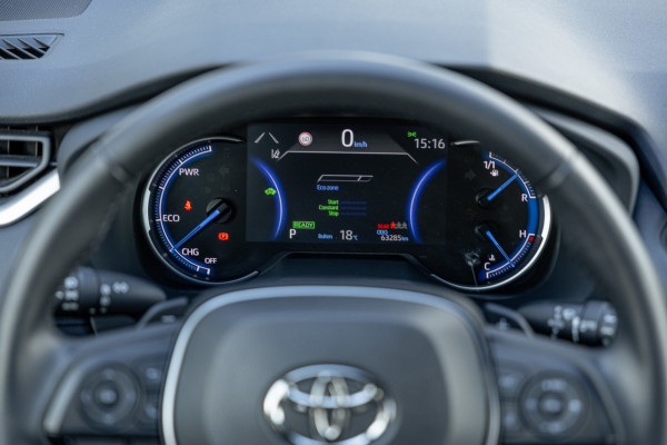 Toyota RAV4 2.5 Hybrid Dynamic / 63dkm NAP / Trekhaak / Navigatie / Camera / Adaptieve Cruise / Climate