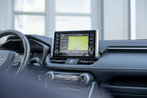Toyota RAV4 2.5 Hybrid Dynamic / 63dkm NAP / Trekhaak / Navigatie / Camera / Adaptieve Cruise / Climate