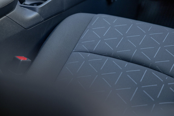 Toyota RAV4 2.5 Hybrid Dynamic / 63dkm NAP / Trekhaak / Navigatie / Camera / Adaptieve Cruise / Climate