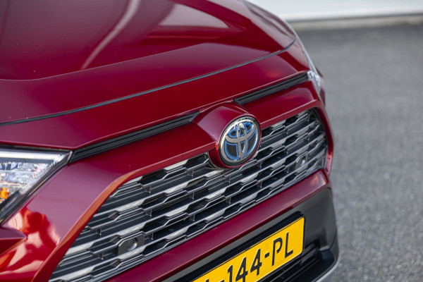 Toyota RAV4 2.5 Hybrid Dynamic / 63dkm NAP / Trekhaak / Navigatie / Camera / Adaptieve Cruise / Climate
