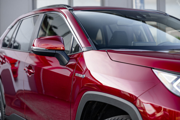Toyota RAV4 2.5 Hybrid Dynamic / 63dkm NAP / Trekhaak / Navigatie / Camera / Adaptieve Cruise / Climate