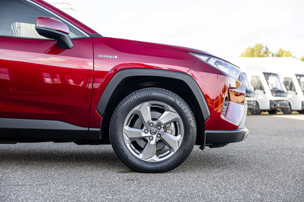 Toyota RAV4 2.5 Hybrid Dynamic / 63dkm NAP / Trekhaak / Navigatie / Camera / Adaptieve Cruise / Climate
