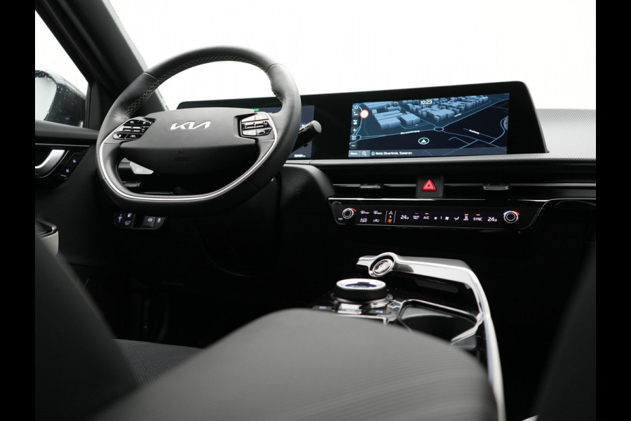 Kia Ev6 GT-Line 77.4 kWh 229pk Dealer O.H. | SOH 97,4% | Adaptive Cruise | Camera | Alcantara Sportstoelen Memory & Ventilatie | BLIS | Keyless | Stoelen & Stuur Verwarmd | Apple Carplay | Navigatie | DAB |