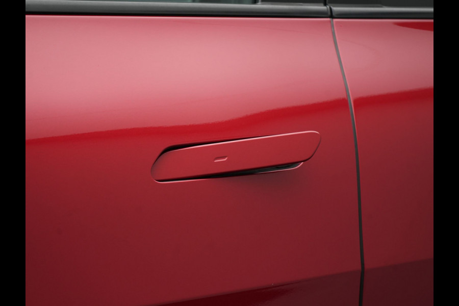 Kia Ev6 GT-Line 77.4 kWh 229pk Dealer O.H. | SOH 97,4% | Adaptive Cruise | Camera | Alcantara Sportstoelen Memory & Ventilatie | BLIS | Keyless | Stoelen & Stuur Verwarmd | Apple Carplay | Navigatie | DAB |