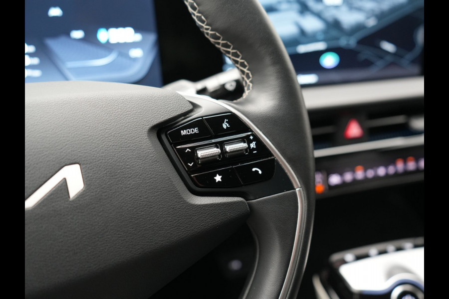 Kia Ev6 GT-Line 77.4 kWh 229pk Dealer O.H. | SOH 97,4% | Adaptive Cruise | Camera | Alcantara Sportstoelen Memory & Ventilatie | BLIS | Keyless | Stoelen & Stuur Verwarmd | Apple Carplay | Navigatie | DAB |