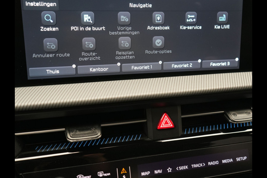 Kia Ev6 GT-Line 77.4 kWh 229pk Dealer O.H. | SOH 97,4% | Adaptive Cruise | Camera | Alcantara Sportstoelen Memory & Ventilatie | BLIS | Keyless | Stoelen & Stuur Verwarmd | Apple Carplay | Navigatie | DAB |