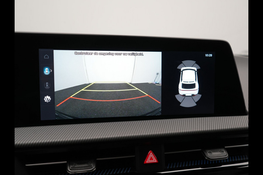 Kia Ev6 GT-Line 77.4 kWh 229pk Dealer O.H. | SOH 97,4% | Adaptive Cruise | Camera | Alcantara Sportstoelen Memory & Ventilatie | BLIS | Keyless | Stoelen & Stuur Verwarmd | Apple Carplay | Navigatie | DAB |