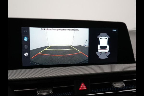Kia Ev6 GT-Line 77.4 kWh 229pk Dealer O.H. | SOH 97,4% | Adaptive Cruise | Camera | Alcantara Sportstoelen Memory & Ventilatie | BLIS | Keyless | Stoelen & Stuur Verwarmd | Apple Carplay | Navigatie | DAB |