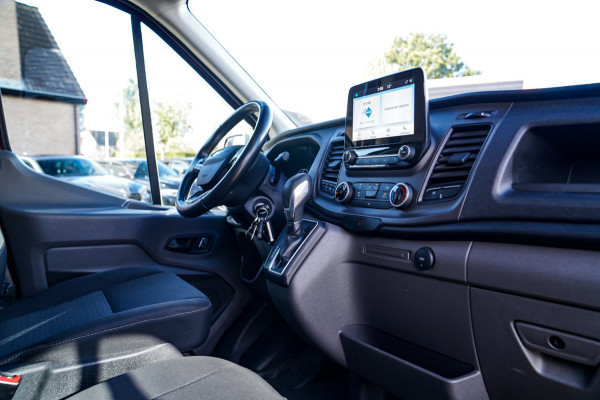 Ford Transit Custom 320 2.0 TDCI L2H2 Limited | Camera | Apple Carplay | 3 Zitplaatsen | Multifunctioneel stuurwiel|