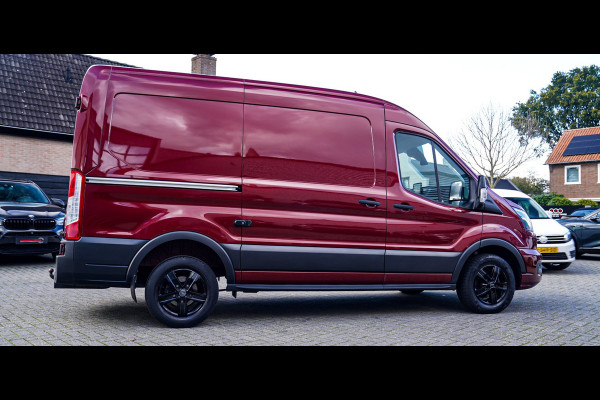 Ford Transit Custom 320 2.0 TDCI L2H2 Limited | Camera | Apple Carplay | 3 Zitplaatsen | Multifunctioneel stuurwiel|