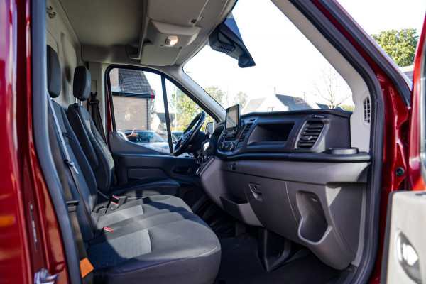 Ford Transit Custom 320 2.0 TDCI L2H2 Limited | Camera | Apple Carplay | 3 Zitplaatsen | Multifunctioneel stuurwiel|