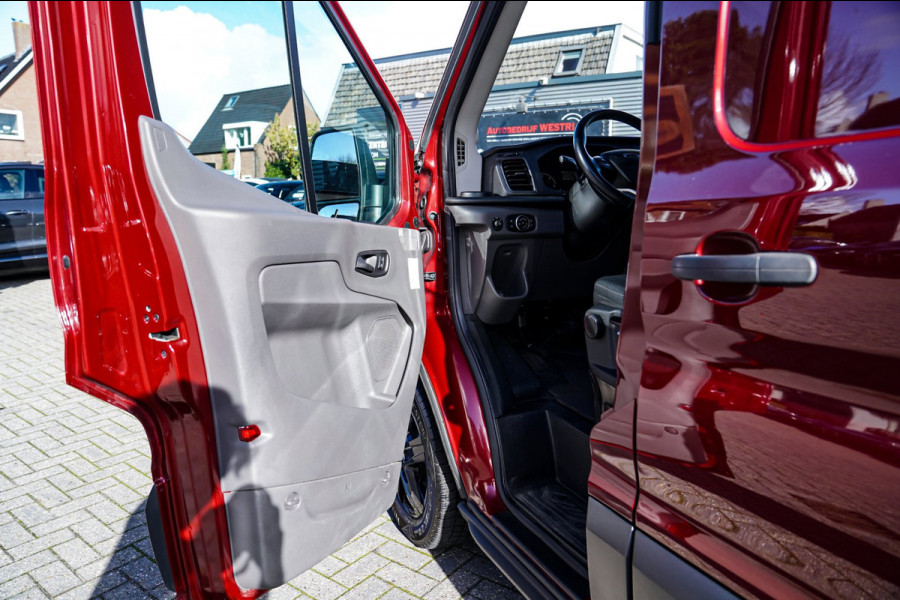 Ford Transit Custom 320 2.0 TDCI L2H2 Limited | Camera | Apple Carplay | 3 Zitplaatsen | Multifunctioneel stuurwiel|