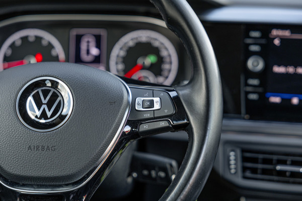 Volkswagen Polo 1.0 TSI Highline / NL-Auto / DAB / Climate Control / Cruise / 158dkm NAP