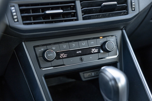 Volkswagen Polo 1.0 TSI Highline / NL-Auto / DAB / Climate Control / Cruise / 158dkm NAP