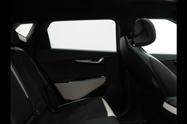 Kia Ev6 GT-Line 77.4 kWh 229pk Dealer O.H. | Panodak | Adaptive Cruise | Head Up | Meridian Audio | 360 Camera | Alcantara Sportstoelen Memory & Ventilatie | Keyless | BLIS | Stoelen & Stuur Verwarmd | Apple Carplay | Navigatie | DAB