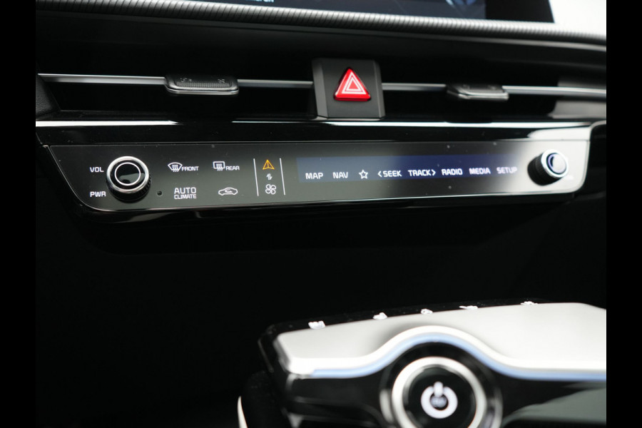 Kia Ev6 GT-Line 77.4 kWh 229pk Dealer O.H. | Panodak | Adaptive Cruise | Head Up | Meridian Audio | 360 Camera | Alcantara Sportstoelen Memory & Ventilatie | Keyless | BLIS | Stoelen & Stuur Verwarmd | Apple Carplay | Navigatie | DAB