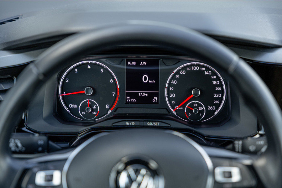 Volkswagen Polo 1.0 TSI Comfortline / Navigatie / Carplay / Adaptieve Cruise / Airco / 5-Deurs
