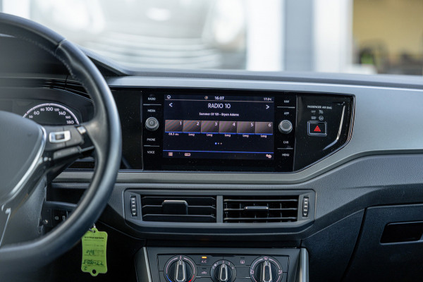 Volkswagen Polo 1.0 TSI Comfortline / Navigatie / Carplay / Adaptieve Cruise / Airco / 5-Deurs